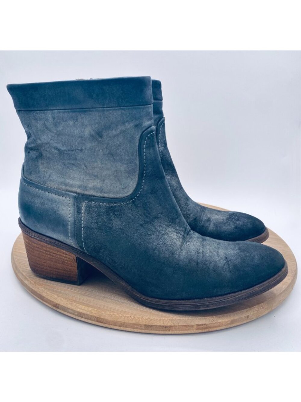 Donald Pliner Boots Womens 6 Gray Distressed Leather Ankle Booties Luxury Italy - Picture 6 of 10